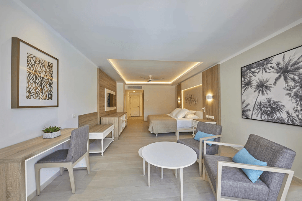 Junior Suite Deluxe Corner