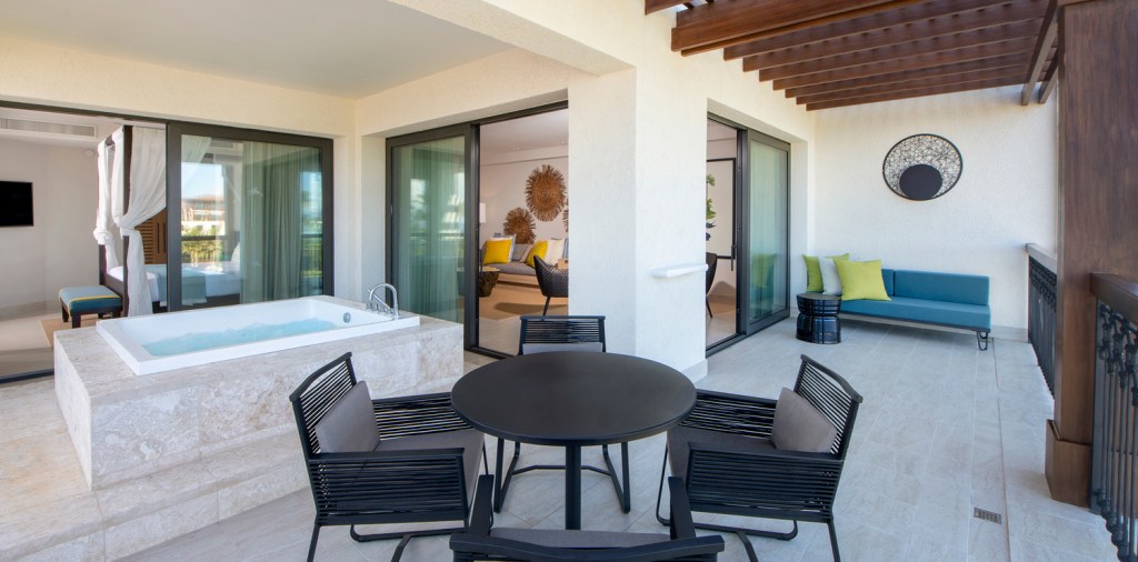 Unique Corner Suite Lopesan Costa Bávaro